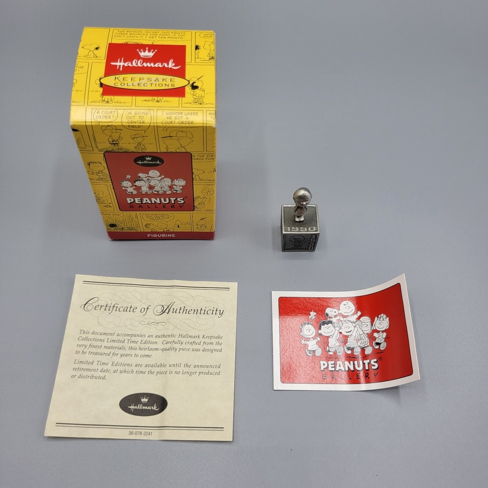 Vtg Hallmark Peanuts Gallery Five Decades of Charlie Brown Pewter Figurine 2000